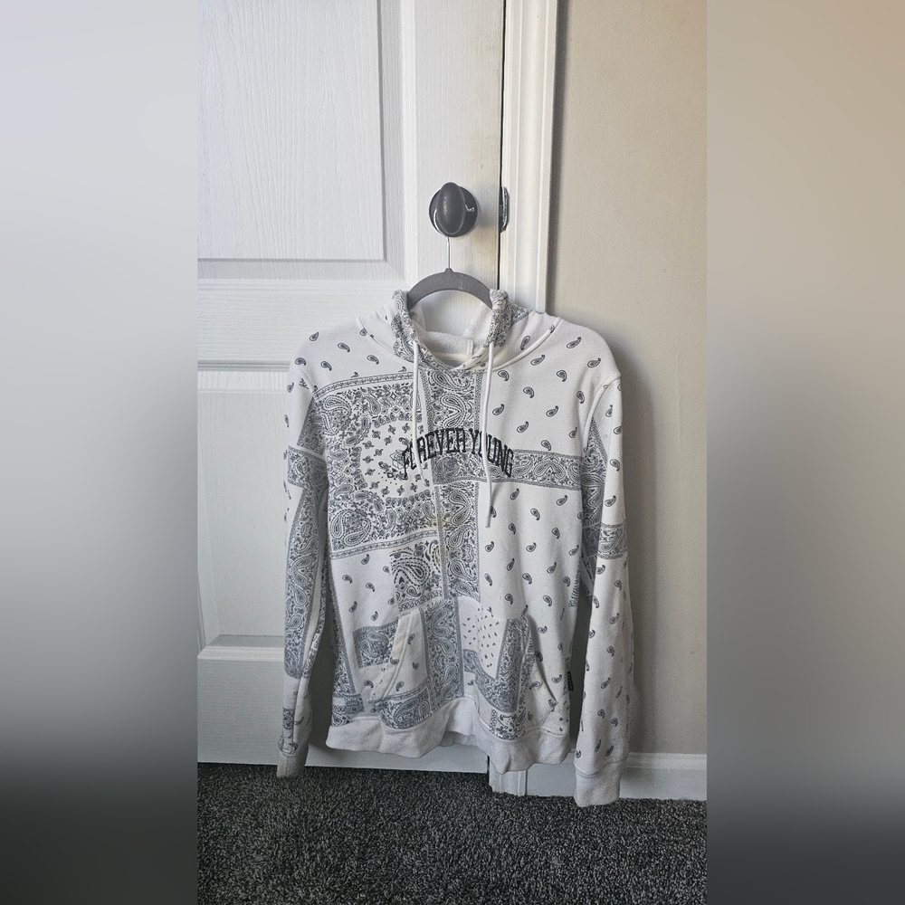 Brooklyn Cloth White and Black Patterned Hoodie